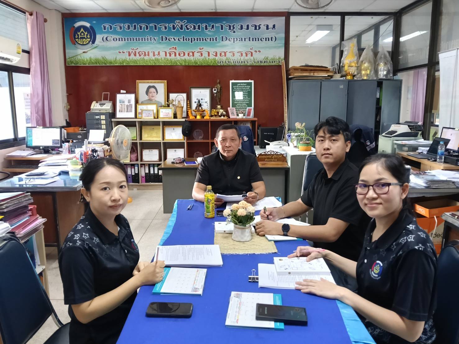 พช.เวียงชัย ประชุมเจ้าหน้าที่พัฒนาชุมชน ประจำเดือนกุมภาพันธ์ 2569