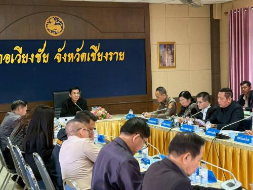พช.เวียงชัย ร่วมประชุมหัวหน้าส่วนราชการ (กบอ.) ประจำเดือนธันวาคม 2568
